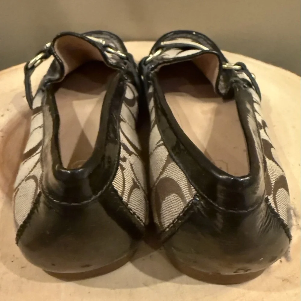 Coach 6 Felisha‎ Signature Loafers Tan And Brown Jacquard Fabric Logo Preppy